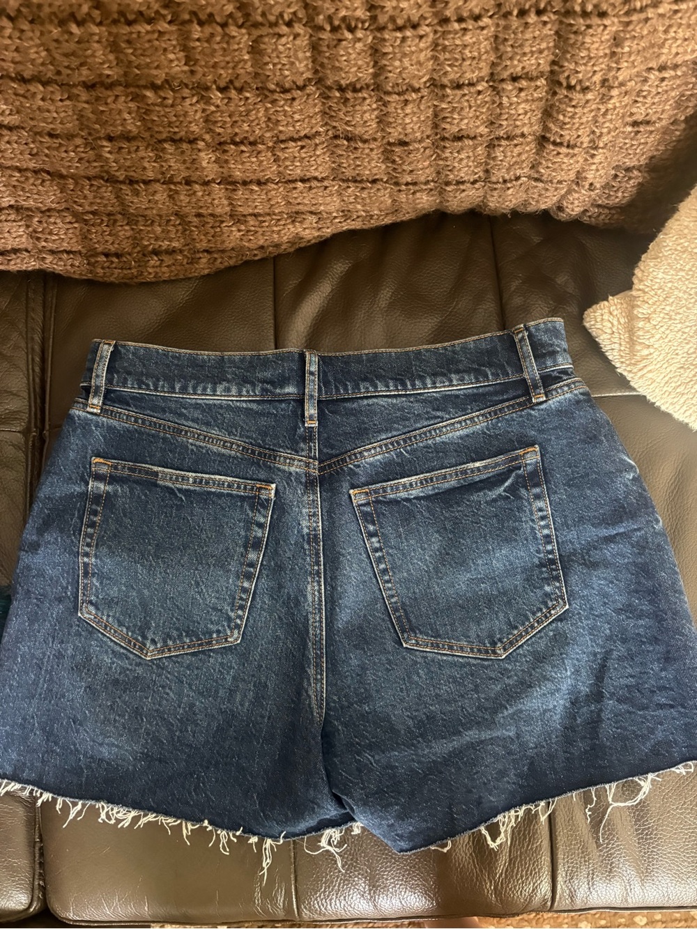 Loft Rivete Cut-Off Shorts - Picture 5 of 6